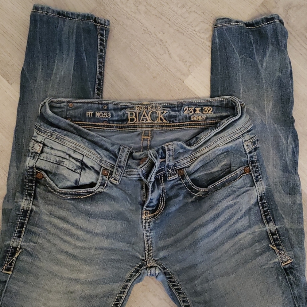 Buckle black skinny Jeans 23x32